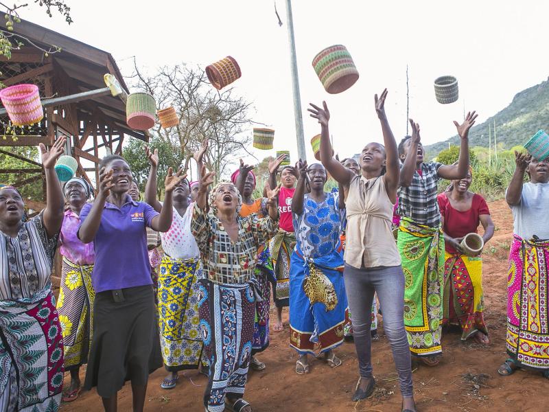 Program Pertama REDD+ untuk Dunia - Melindungi Hutan dari Kebakaran Sekaligus Memberikan Manfaat Bag